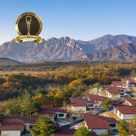Kensington Resort Seorak Valley Sokcho Buitenkant foto